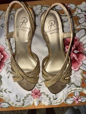Adrianna Papell Gold Glitter Strappy Slingback Heels